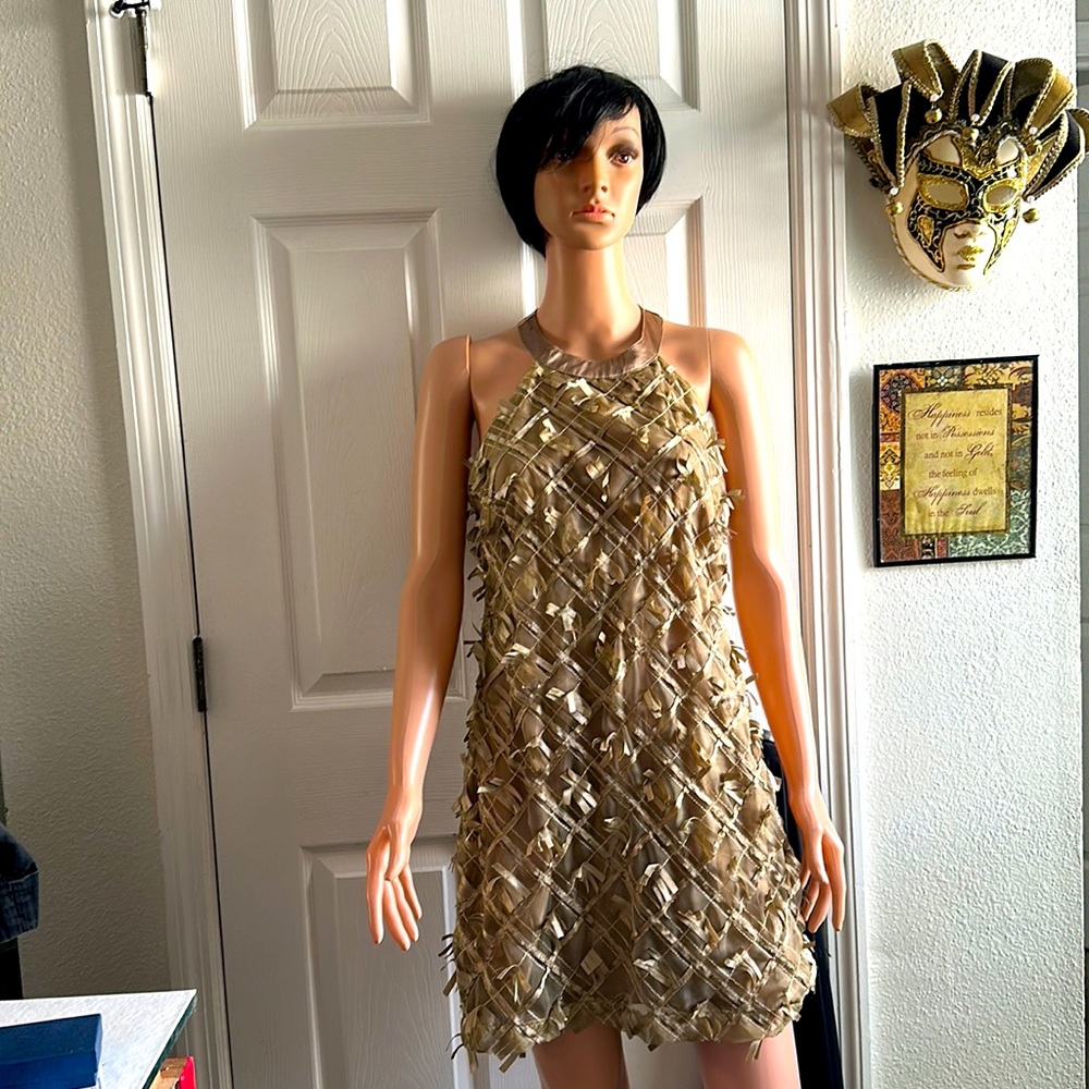 Elegant small ruffles thru out dress. Couture by Gordon . Like New